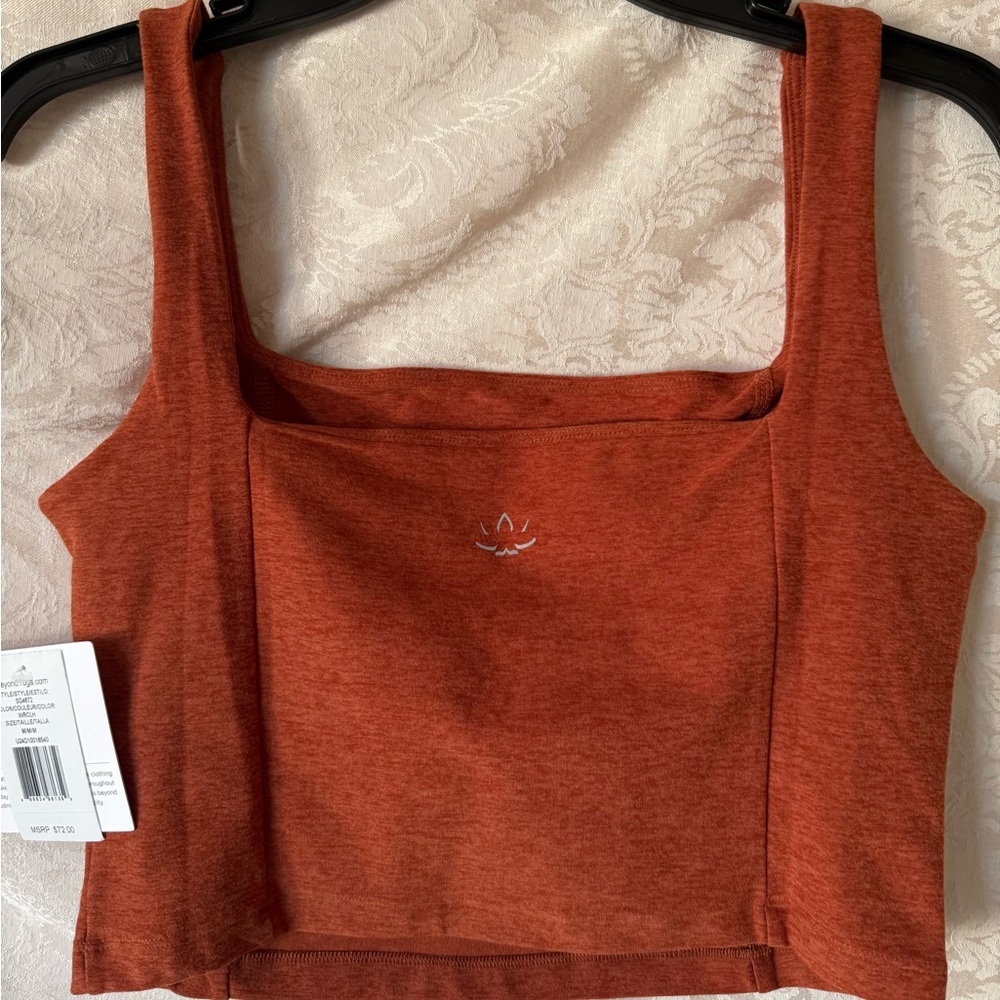 NWT Beyond Yoga Crop Workout Top in Chestnut - Picture 2 of 4